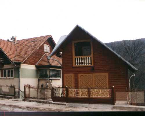 VILA LEONARDO SINAIA
